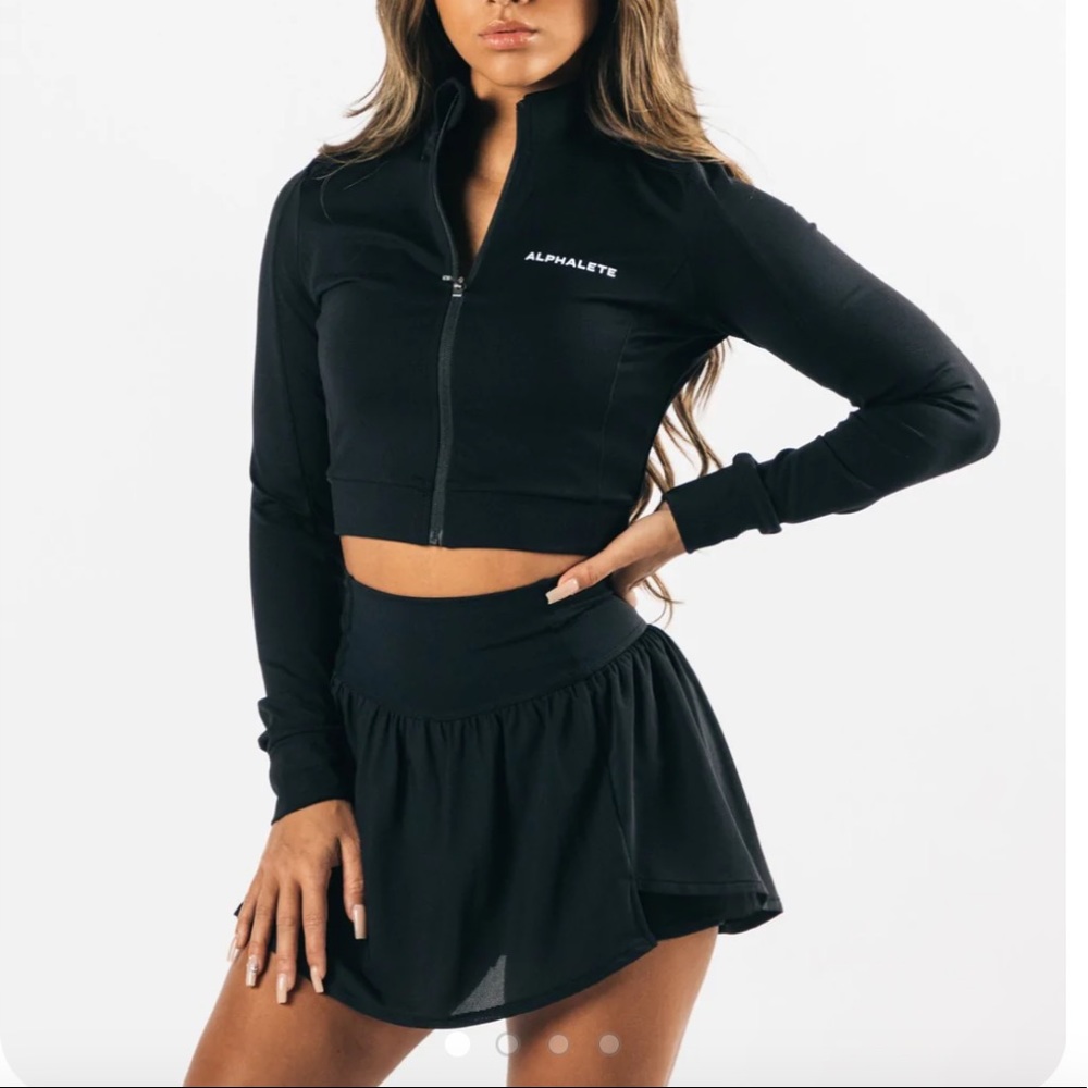 Alphalete Cropped Zip Up